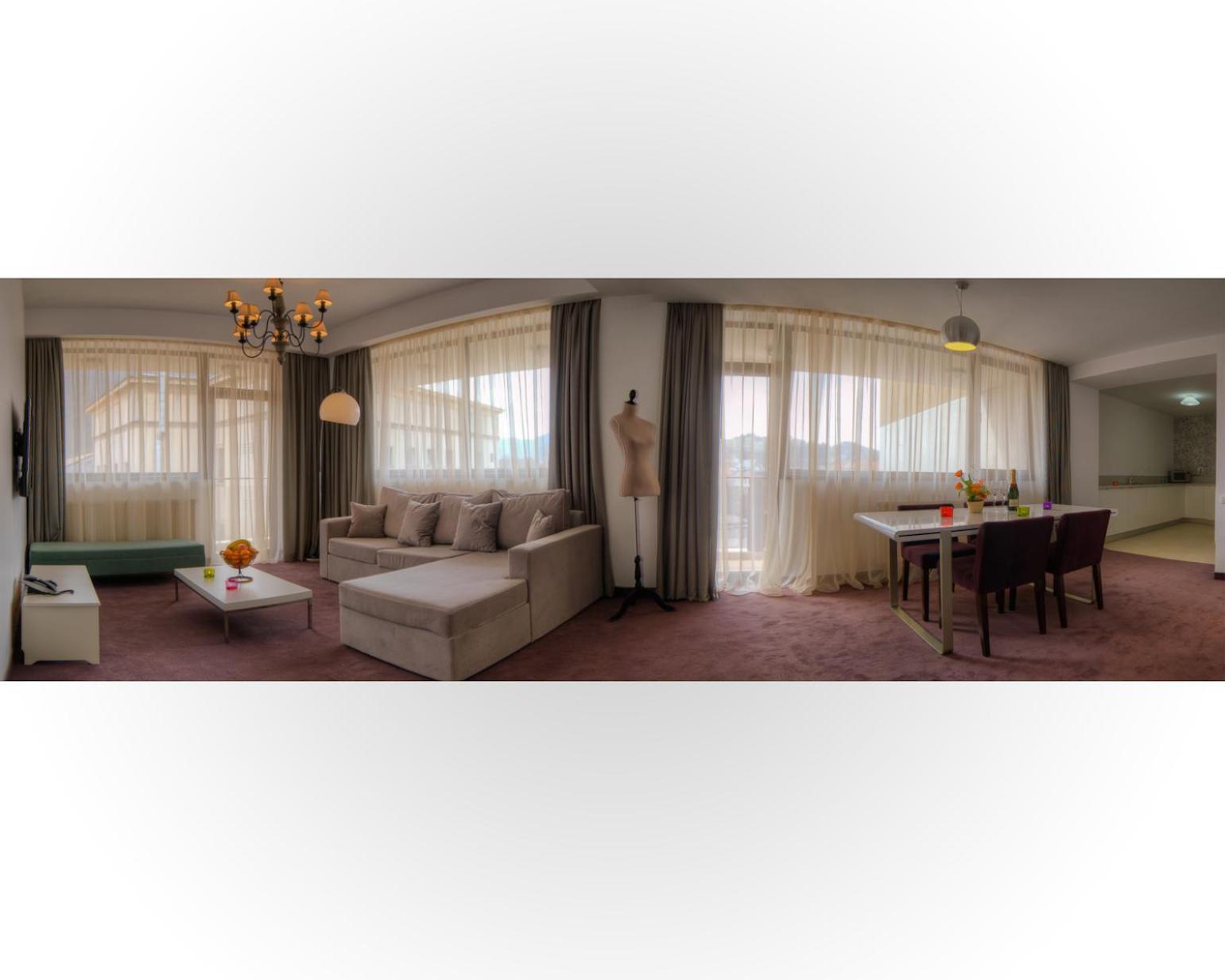 Apart Hotel Vlad Tepes Брашов Екстериор снимка